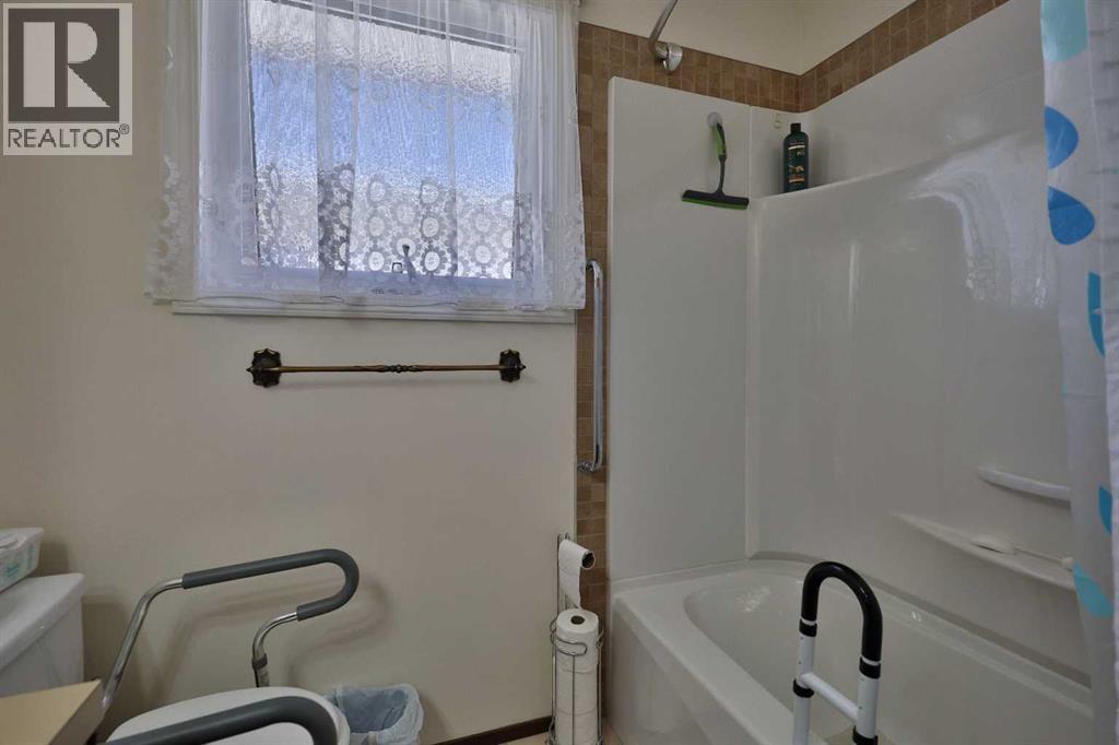 204 Ryerson Road W, Lethbridge, Alberta  T1K 4P3 - Photo 19 - A2310666