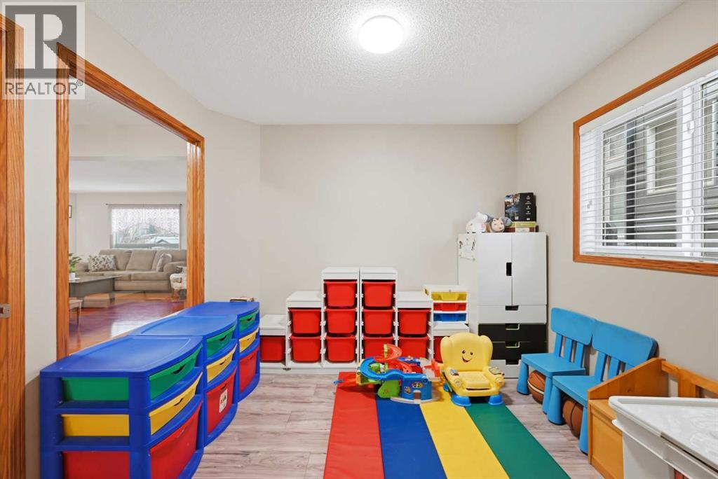 127 Kincora Heights NW, Calgary, Alberta  T3R 1N9 - Photo 10 - A2302458