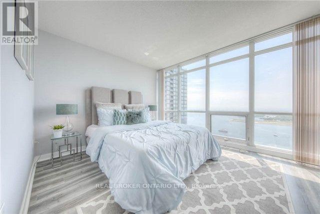 4512 - 15 Fort York Boulevard, Toronto, Ontario  M5V 3Y4 - Photo 13 - C13139016