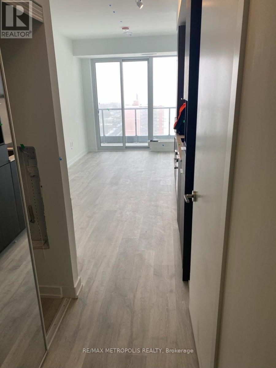 1701 - 7 Golden Heights, Toronto, Ontario  M2M 0C1 - Photo 1 - C13139022