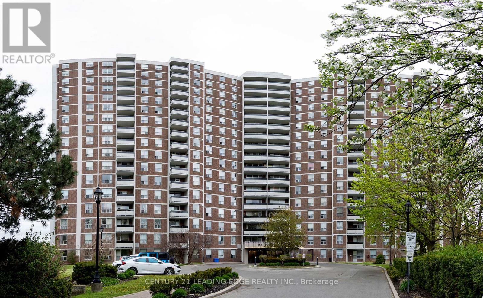 1203 - 20 EDGECLIFF GOLFWAY, Toronto, Ontario