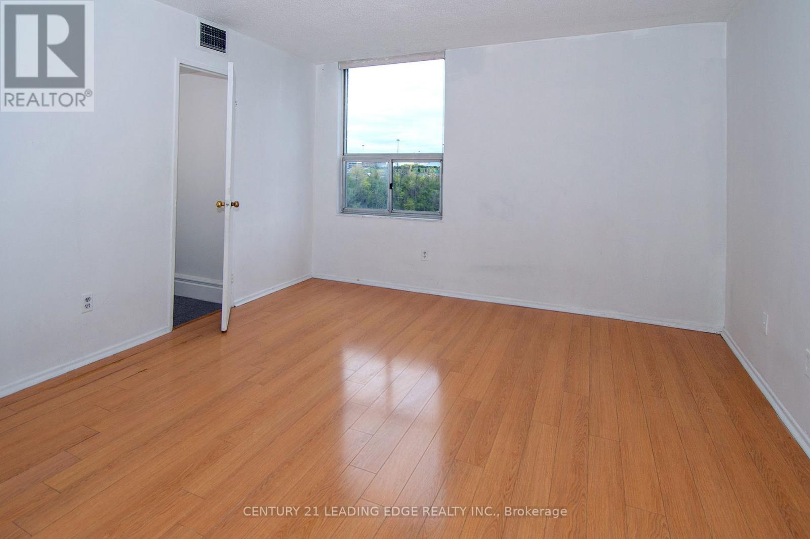 1203 - 20 Edgecliff Golfway, Toronto, Ontario  M3C 3A4 - Photo 25 - C12950872