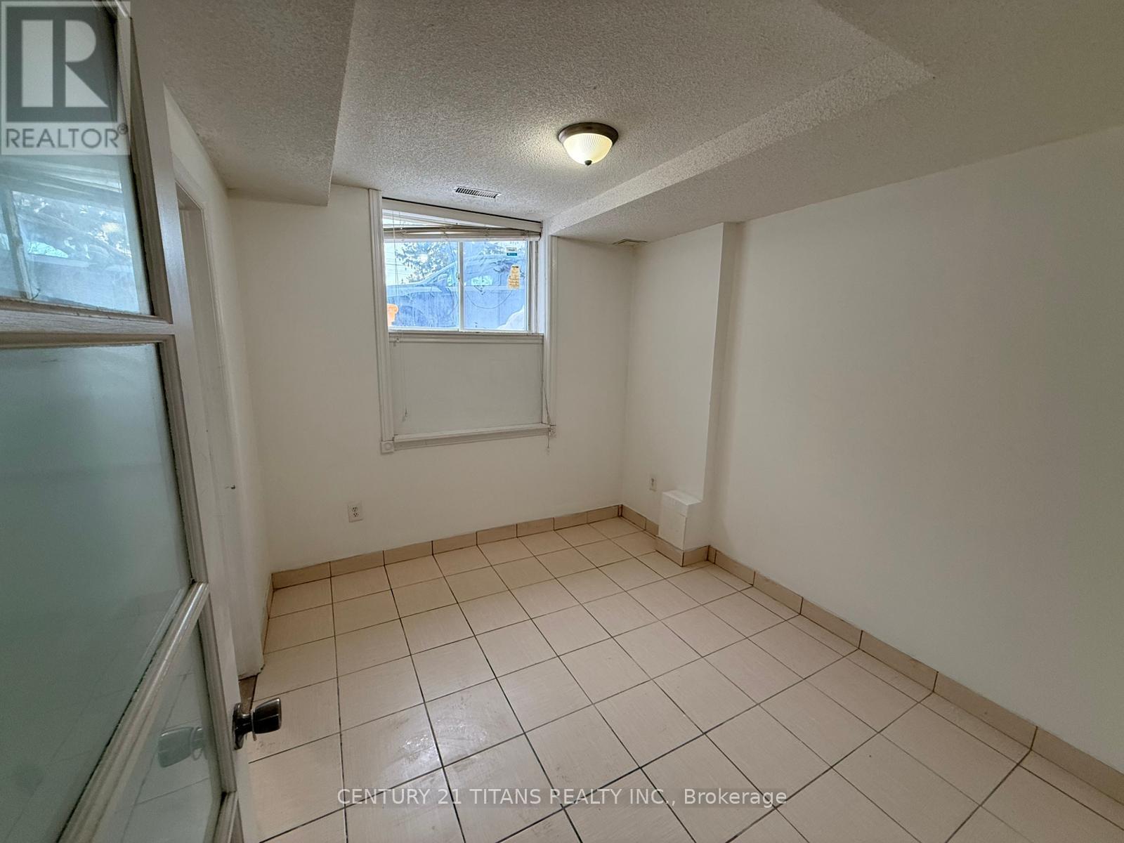 1a - 4459 Lawrence Avenue E, Toronto, Ontario  M1E 2T6 - Photo 4 - E13139012