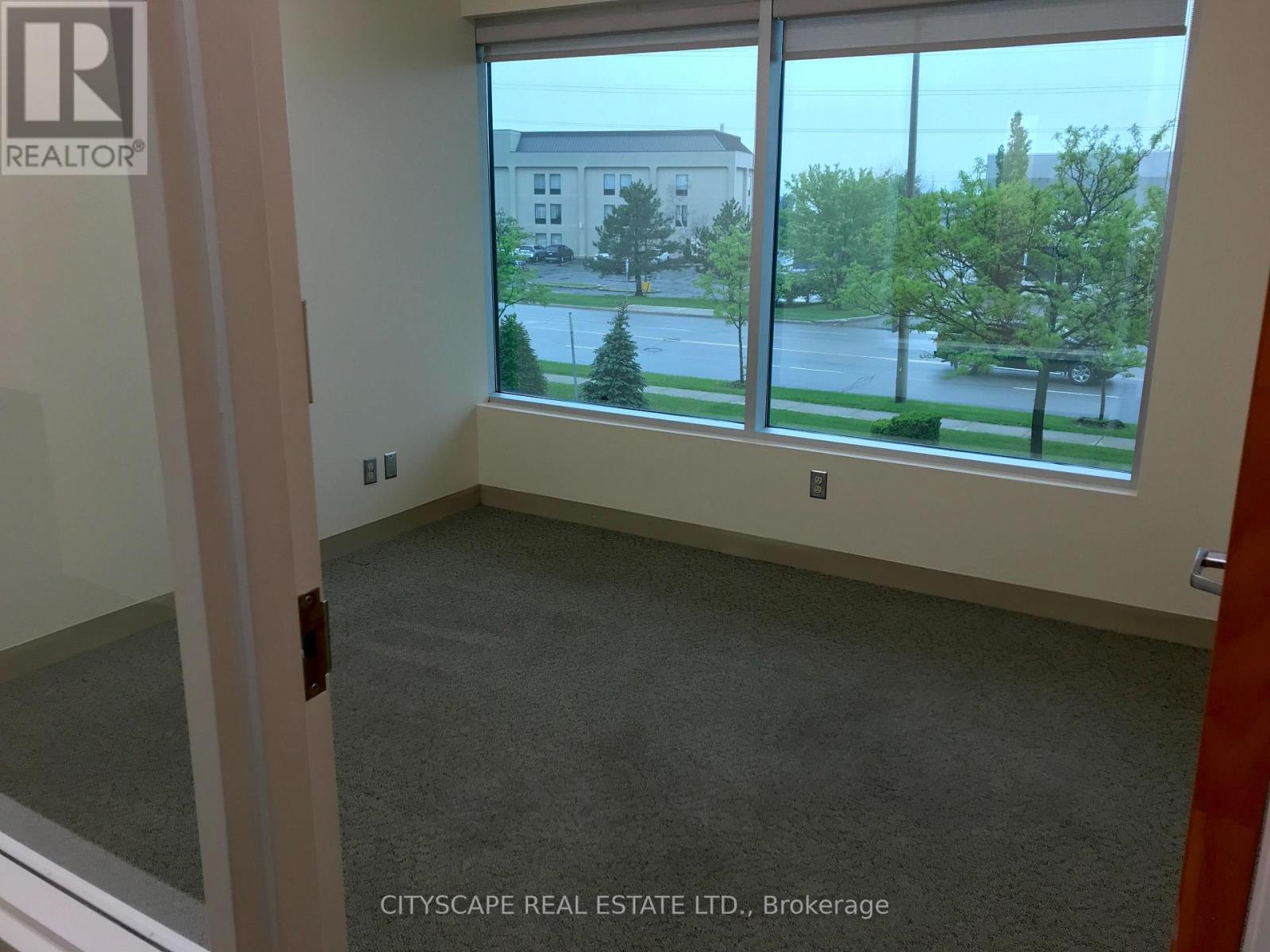 2b - 7075 Edwards Boulevard, Mississauga, Ontario L5S 1Z2 - Photo 5 - W13134980