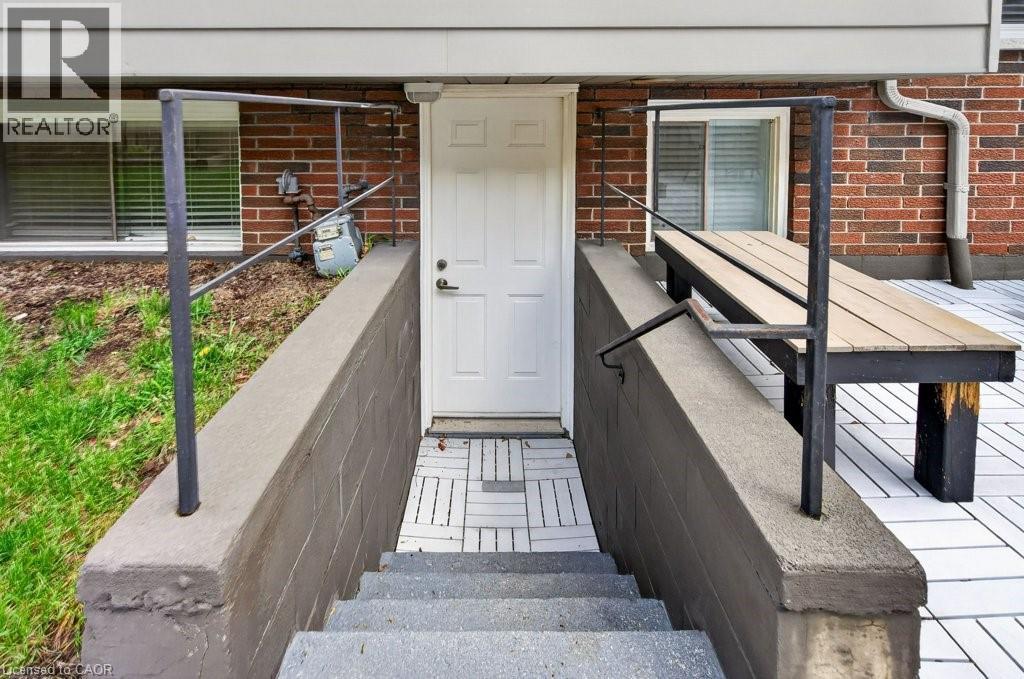 4 Camelot Drive, Hamilton, Ontario  L8V 2L2 - Photo 44 - 40829524