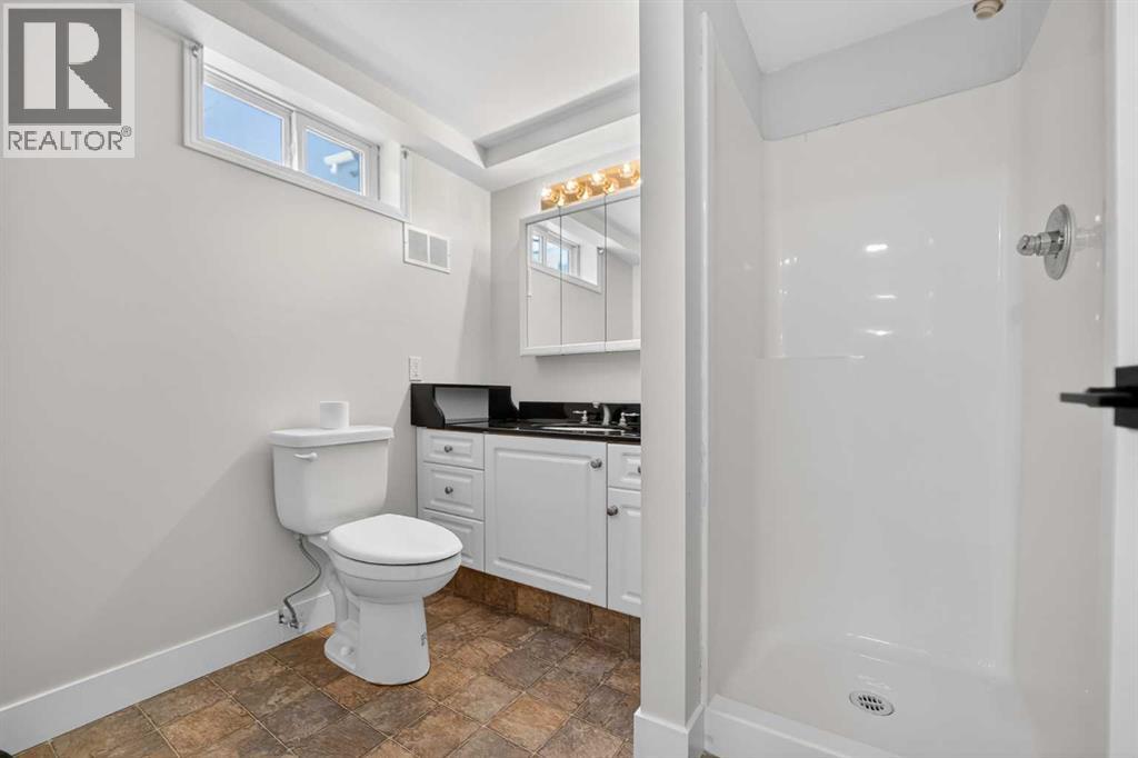 434 12 Avenue N, Lethbridge, Alberta  T1H 1P3 - Photo 30 - A2311430