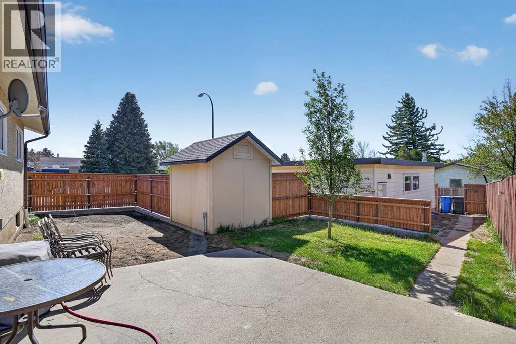 434 12 Avenue N, Lethbridge, Alberta  T1H 1P3 - Photo 38 - A2311430