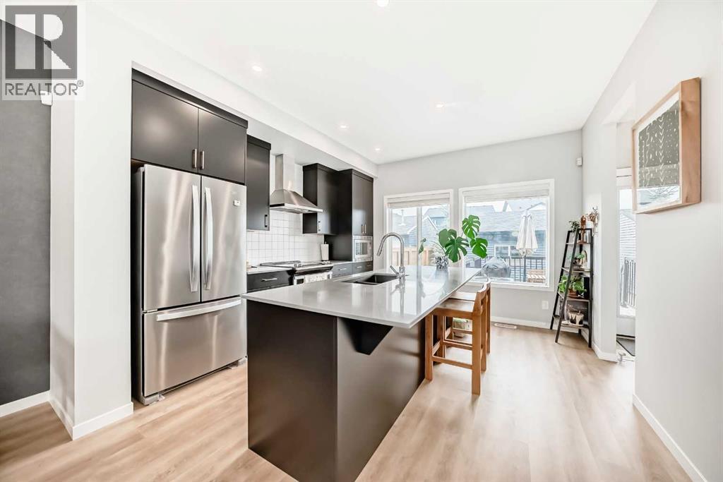 19 Rowley Common NW, Calgary, Alberta  T3L 0G4 - Photo 11 - A2303482