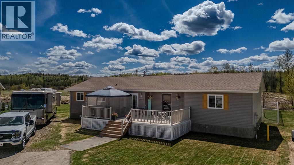 25 Keystone Place, Whitecourt, Alberta  T7S 0B2 - Photo 1 - A2294222