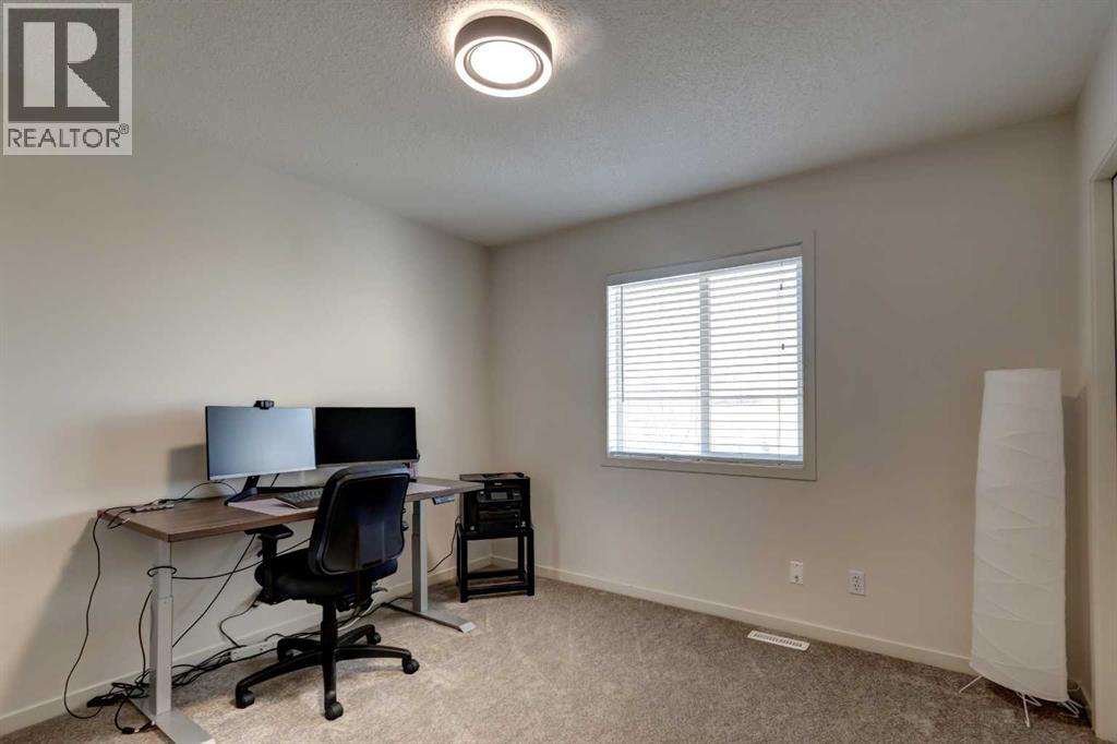 143 Cougarstone Court SW, Calgary, Alberta  T3H 5R4 - Photo 22 - A2308494