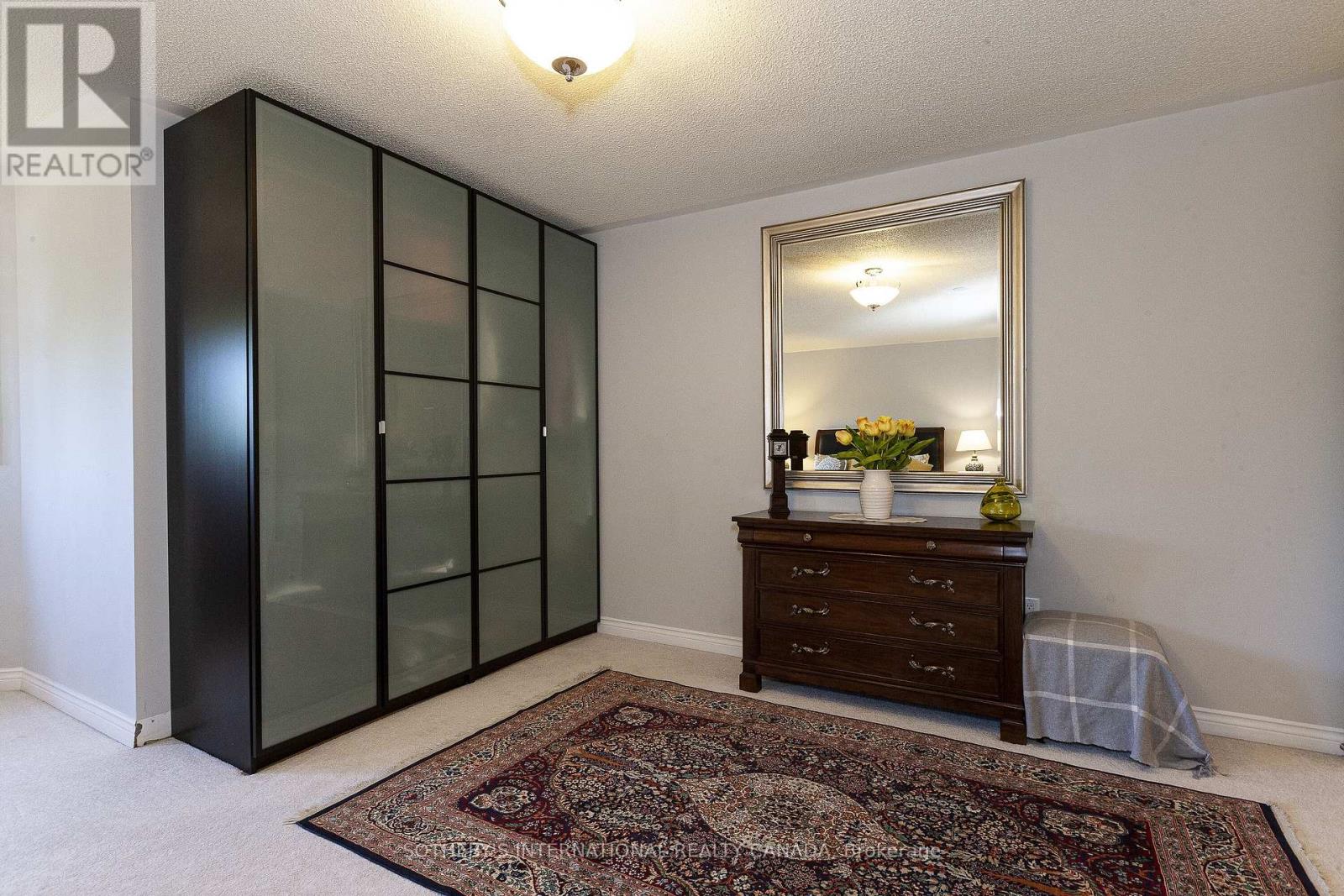 2074 Brays Lane, Oakville, Ontario  L6M 2S6 - Photo 15 - W13139014
