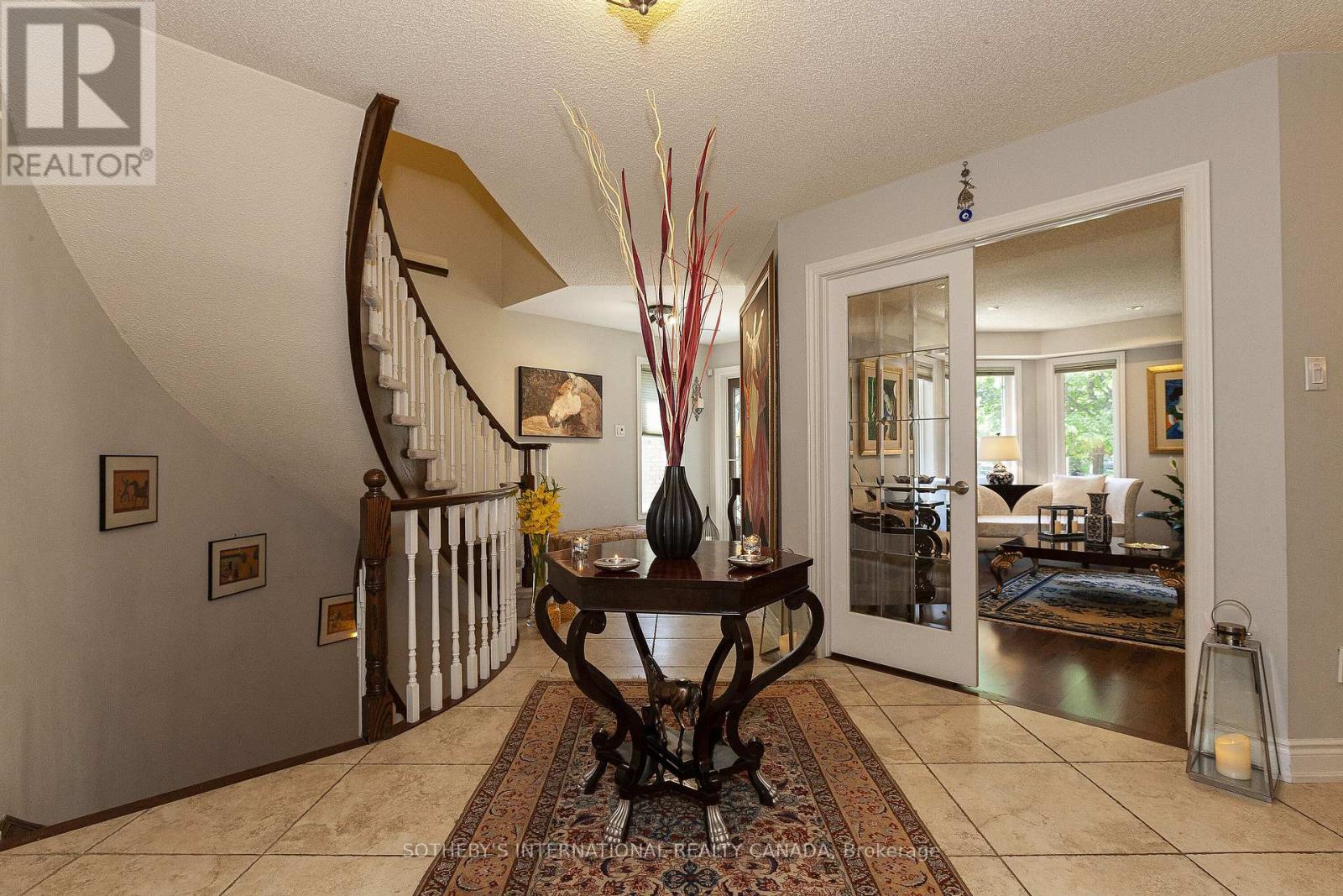 2074 Brays Lane, Oakville, Ontario  L6M 2S6 - Photo 3 - W13139014
