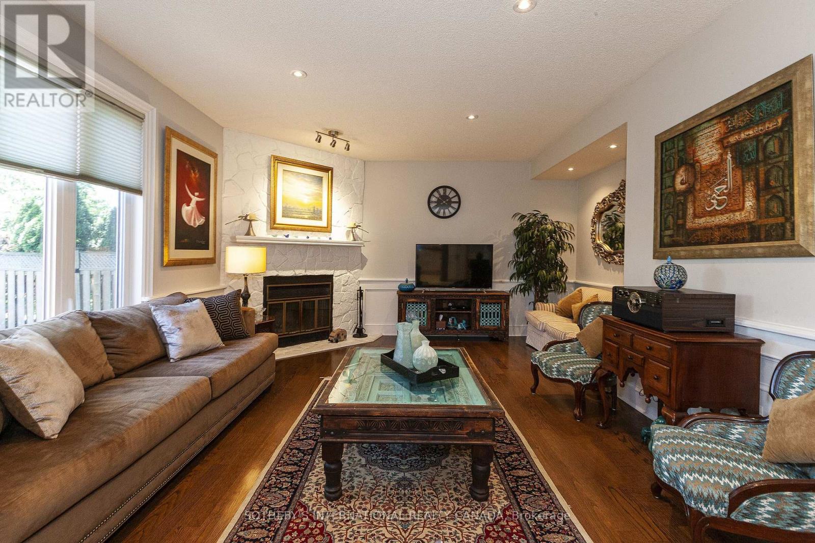 2074 Brays Lane, Oakville, Ontario  L6M 2S6 - Photo 9 - W13139014