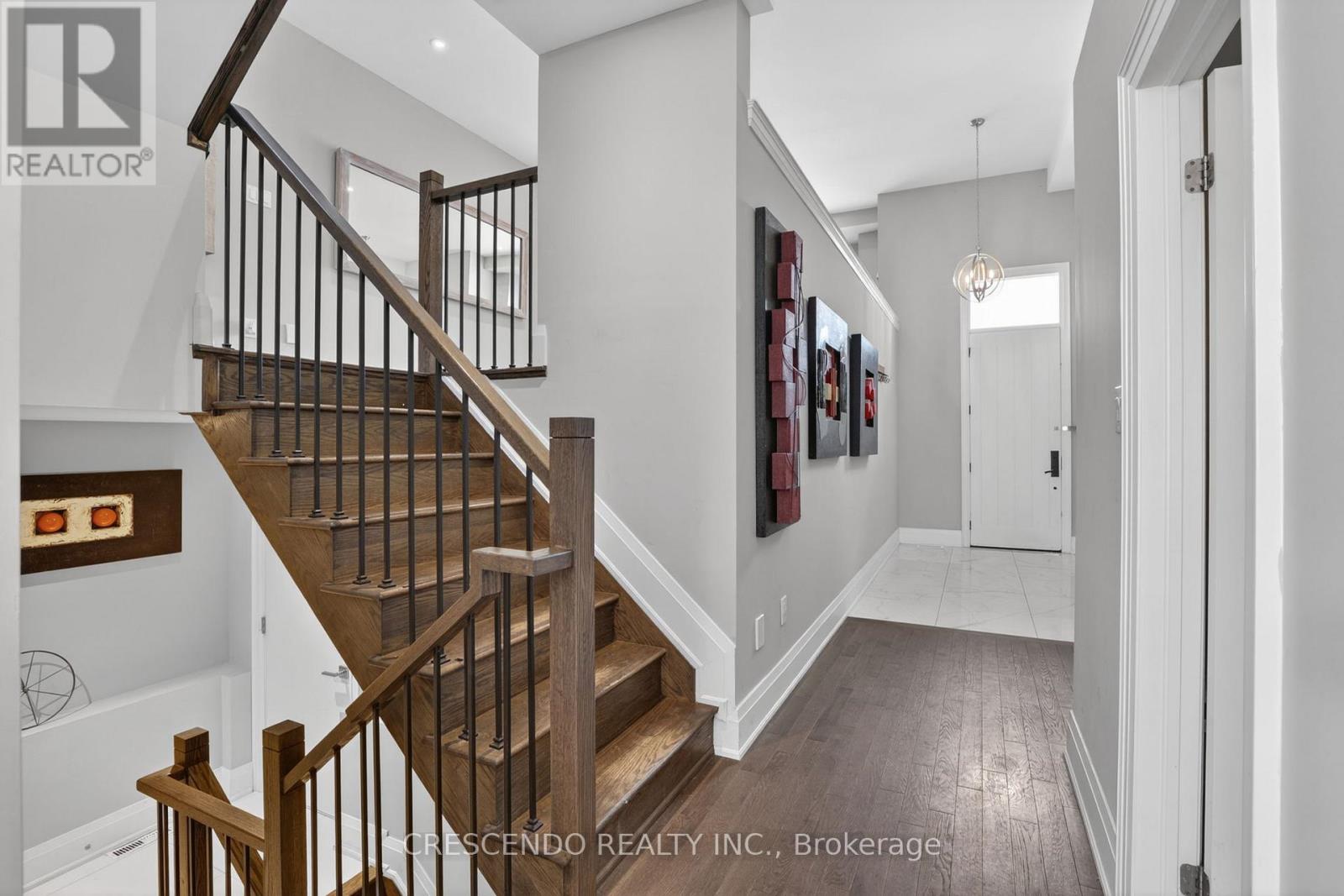 455 Rimilton Avenue, Toronto, Ontario  M8W 2G7 - Photo 10 - W13139024