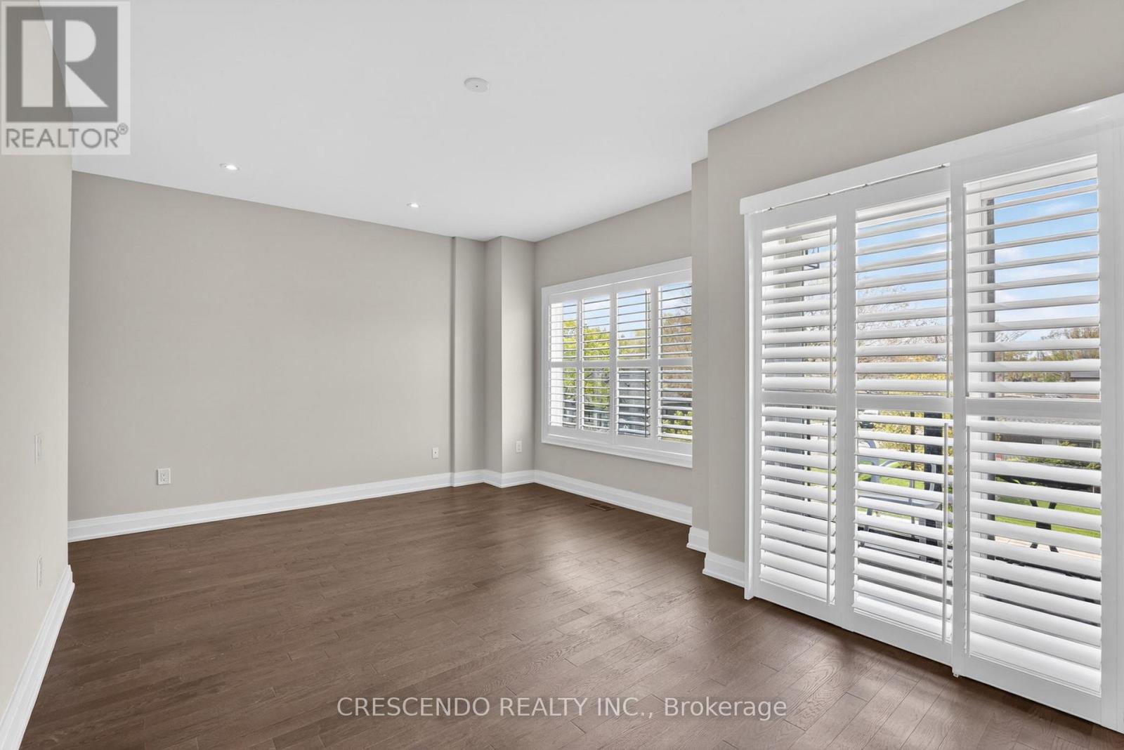 455 Rimilton Avenue, Toronto, Ontario  M8W 2G7 - Photo 20 - W13139024