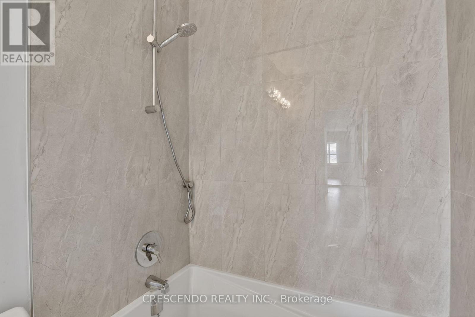 455 Rimilton Avenue, Toronto, Ontario  M8W 2G7 - Photo 33 - W13139024