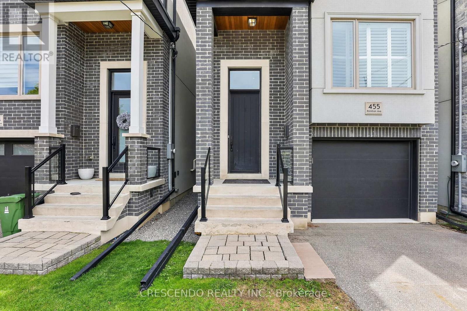 455 Rimilton Avenue, Toronto, Ontario  M8W 2G7 - Photo 5 - W13139024