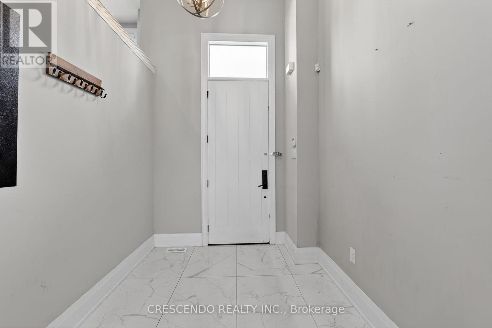 455 Rimilton Avenue, Toronto, Ontario  M8W 2G7 - Photo 8 - W13139024
