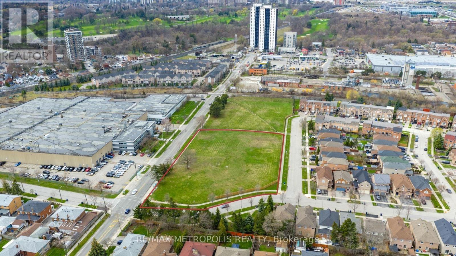 50-60 Oak Street, Toronto, Ontario M9N 1A1 - Photo 2 - W13125328