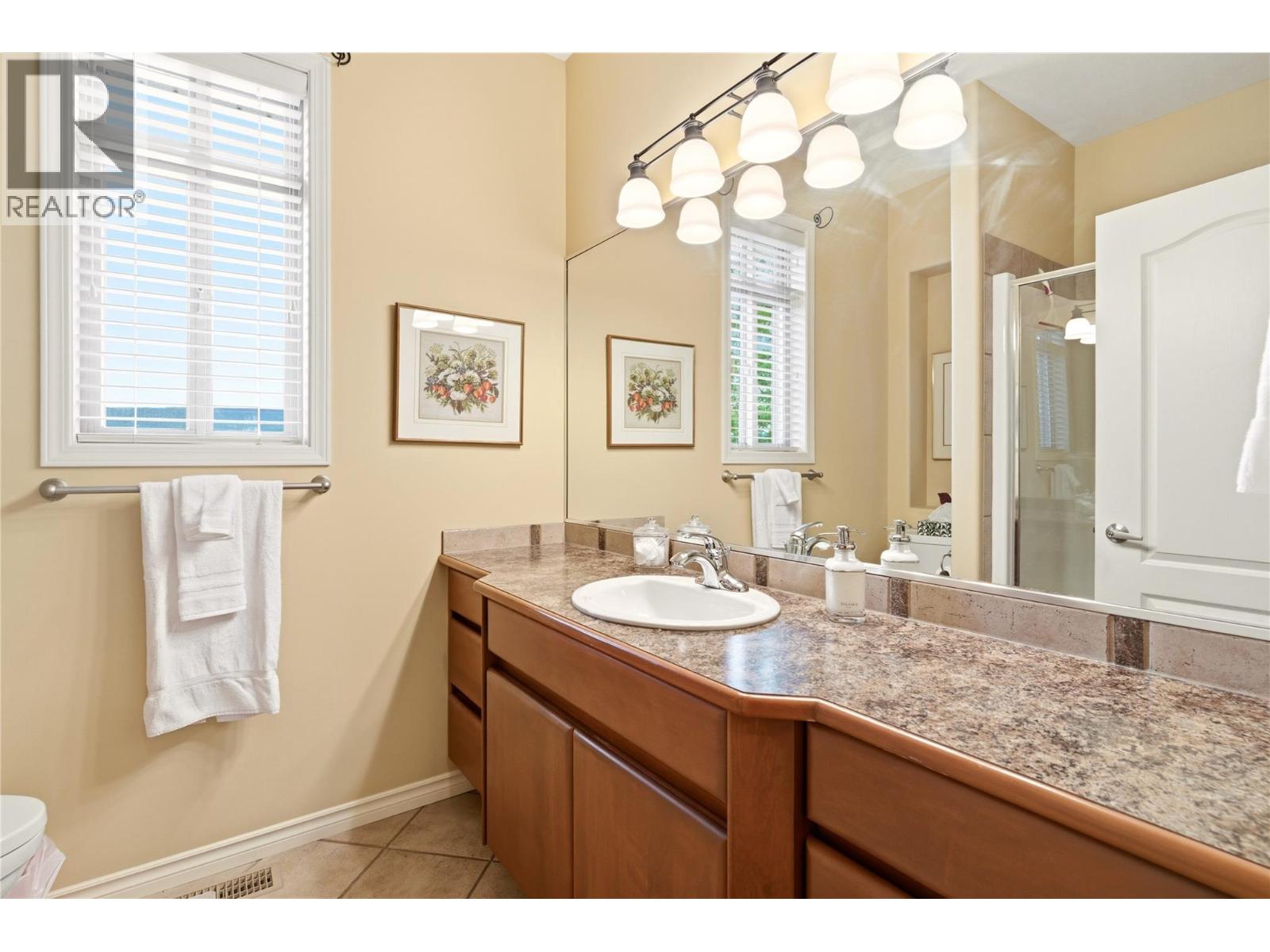 2213 Waddington Court Unit# 20, Kelowna, British Columbia  V1V 2M8 - Photo 34 - 10387703
