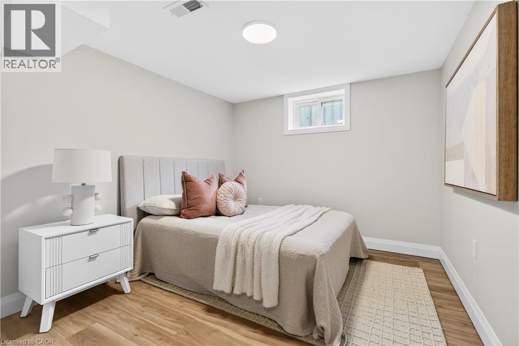 330 East 15th Street Unit# Lower, Hamilton, Ontario  L9A 4G5 - Photo 13 - 40830947