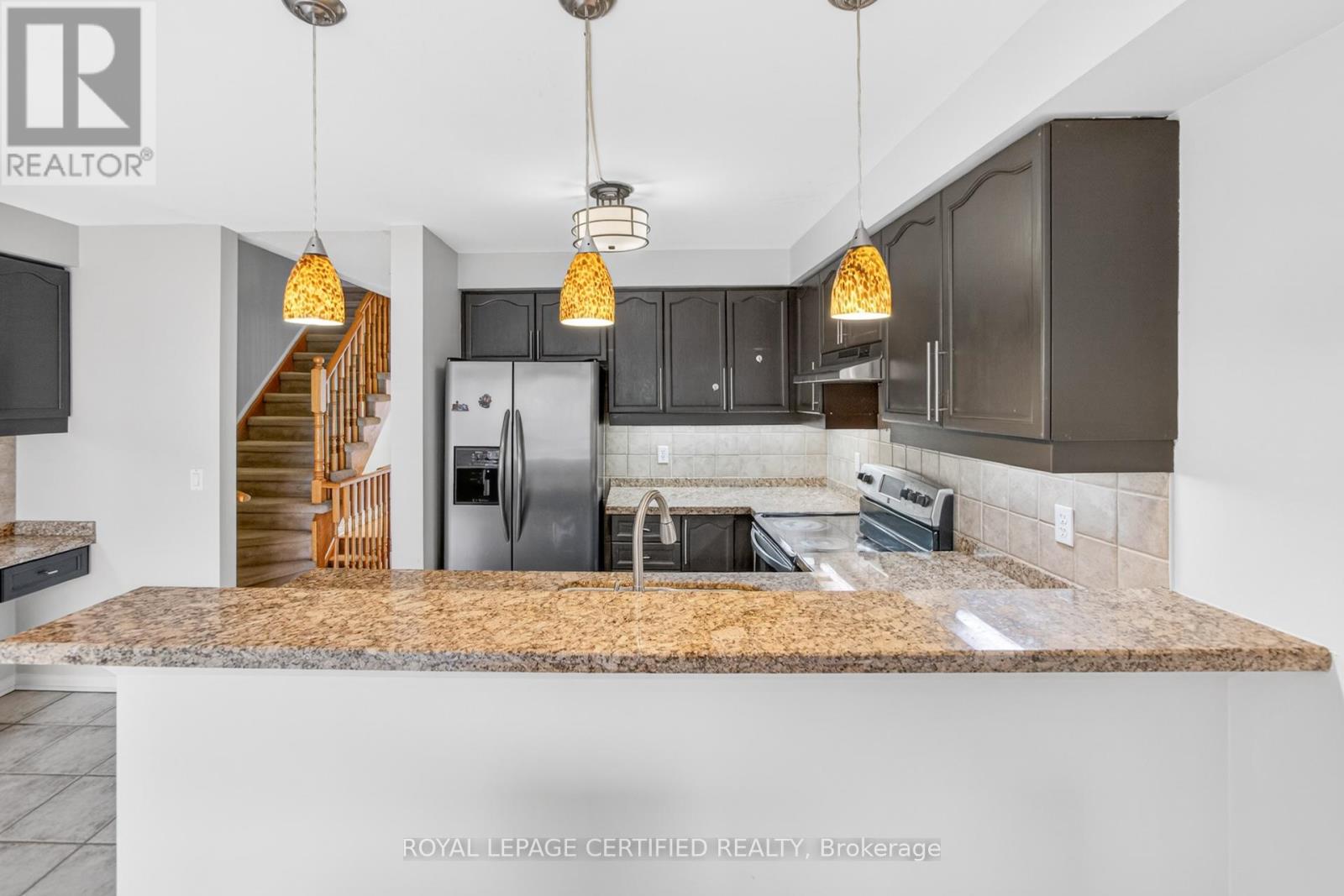 876 Scollard Court, Mississauga, Ontario  L5V 2R5 - Photo 16 - W12957508