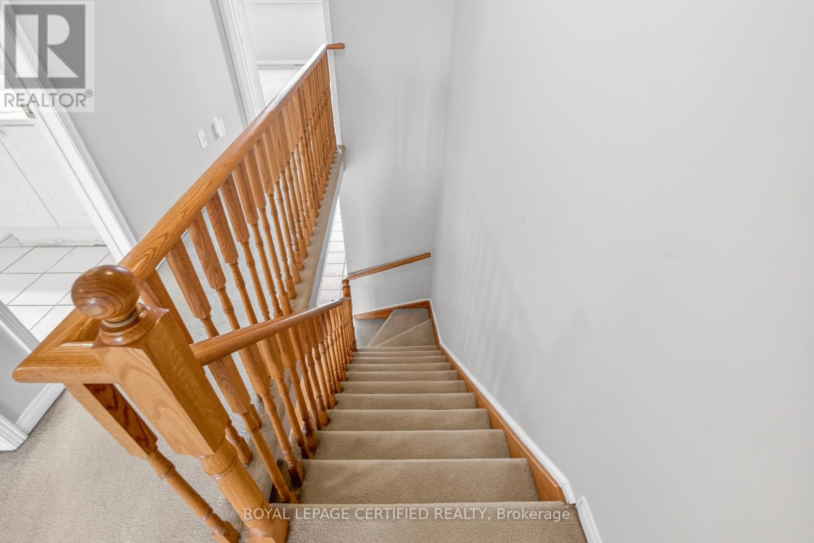 876 Scollard Court, Mississauga, Ontario  L5V 2R5 - Photo 28 - W12957508