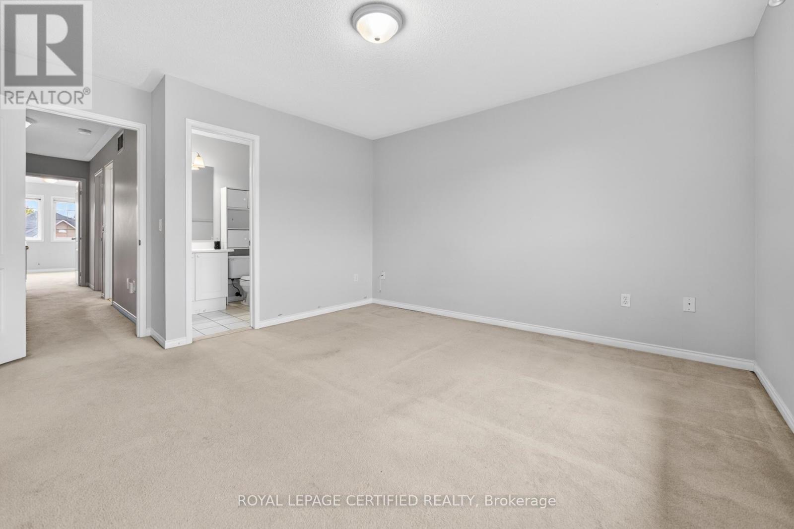 876 Scollard Court, Mississauga, Ontario  L5V 2R5 - Photo 38 - W12957508