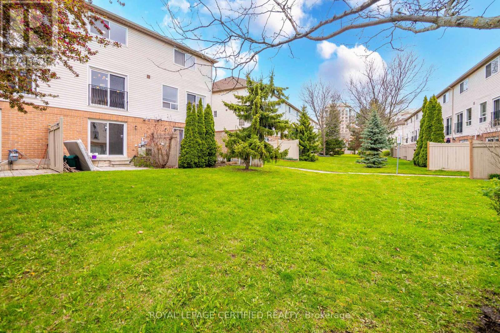 876 Scollard Court, Mississauga, Ontario  L5V 2R5 - Photo 48 - W12957508