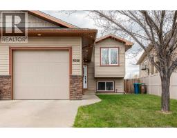 5046 41 Street, Taber, Alberta