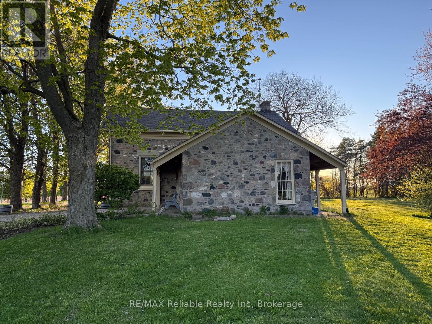 74700 Bronson Line, Bluewater, Ontario N0M 1G0 - Photo 9 - X13139090