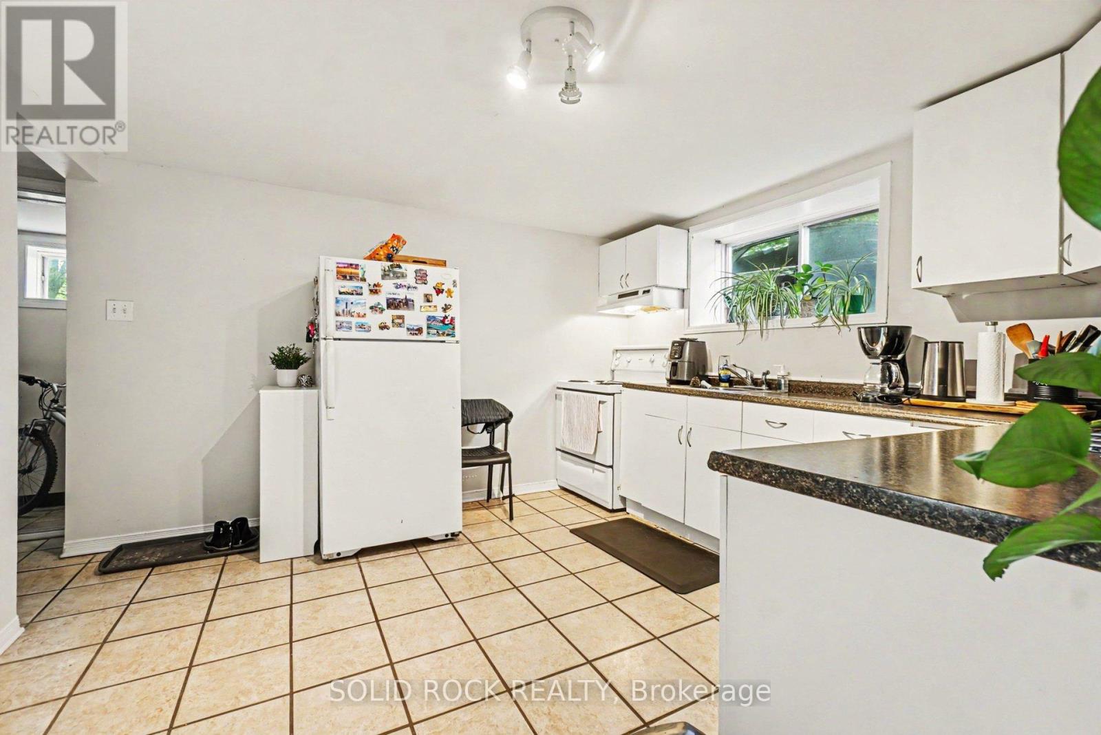 194 Genest Street, Ottawa, Ontario  K1L 7Y6 - Photo 23 - X13139076