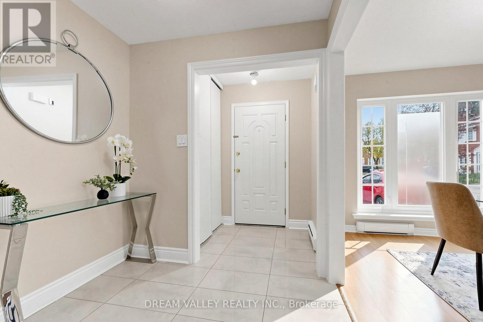 62 - 2075 Warden Avenue, Toronto, Ontario  M1T 3R1 - Photo 11 - E13139060