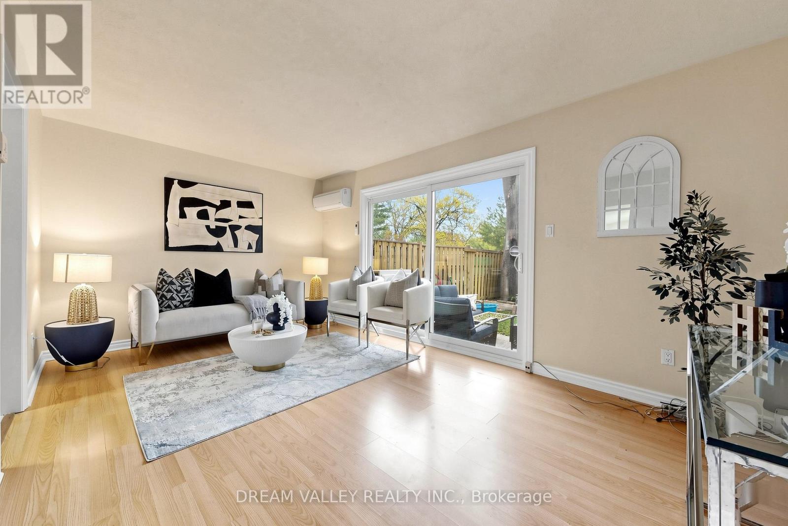 62 - 2075 Warden Avenue, Toronto, Ontario  M1T 3R1 - Photo 3 - E13139060