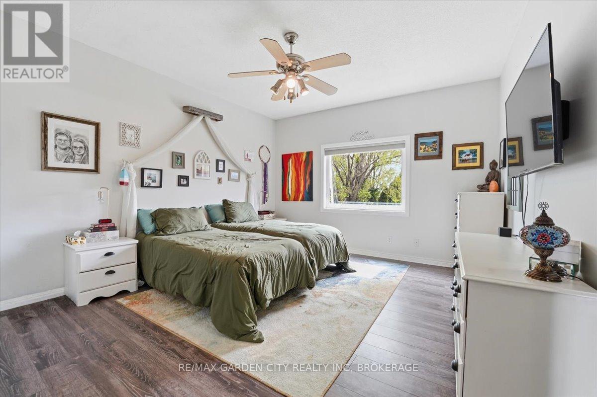 325 Winterberry Boulevard, Thorold, Ontario  L2V 5E6 - Photo 18 - X13139082