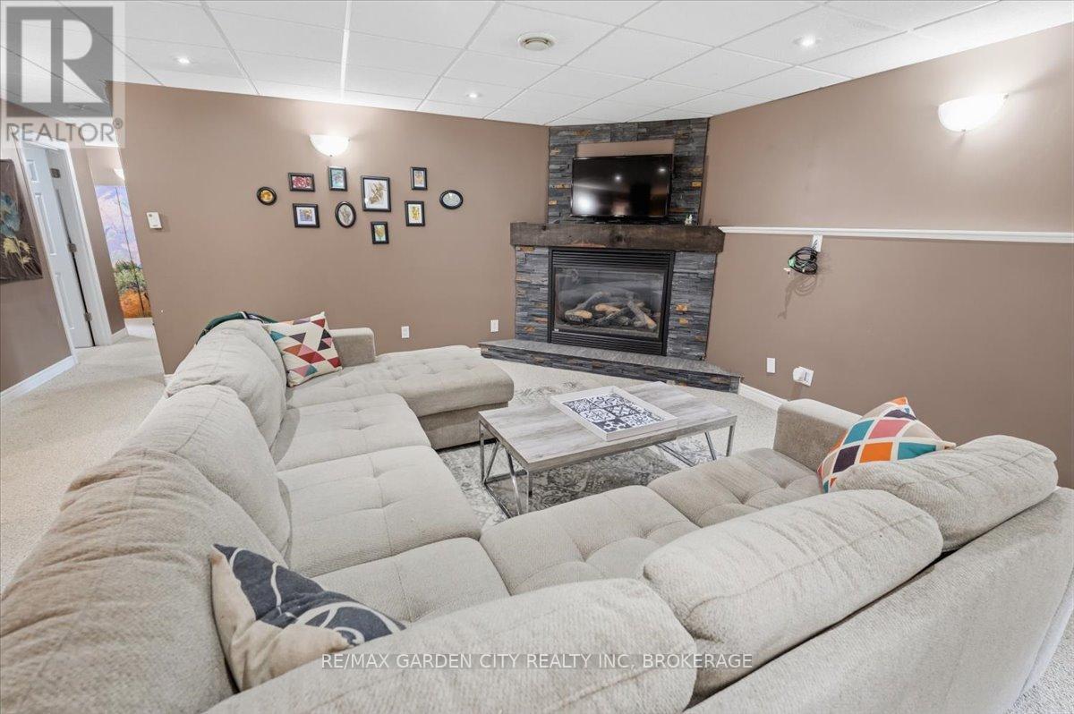 325 Winterberry Boulevard, Thorold, Ontario  L2V 5E6 - Photo 28 - X13139082