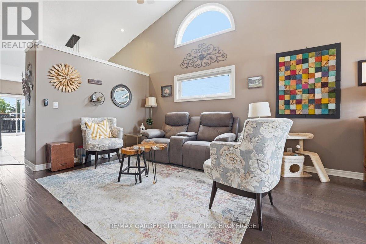 325 Winterberry Boulevard, Thorold, Ontario  L2V 5E6 - Photo 7 - X13139082