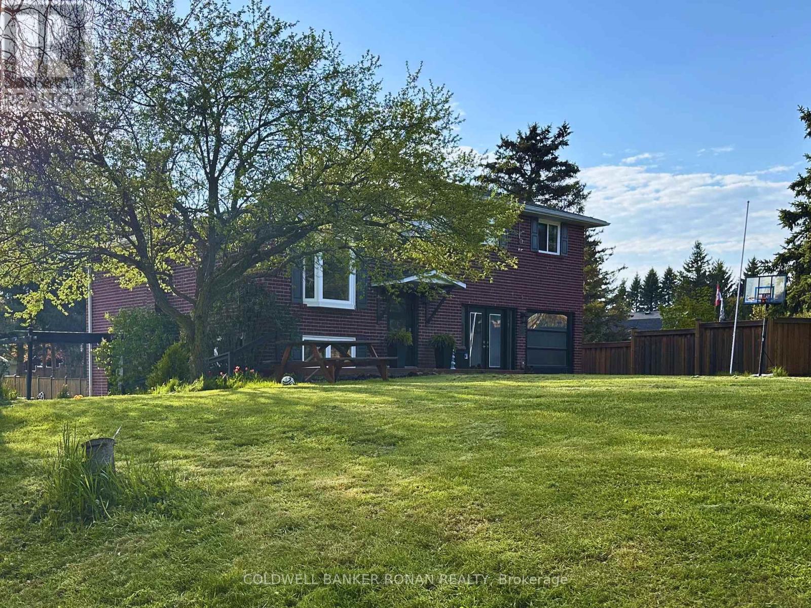 10 CATHERINE STREET, Adjala-Tosorontio, Ontario