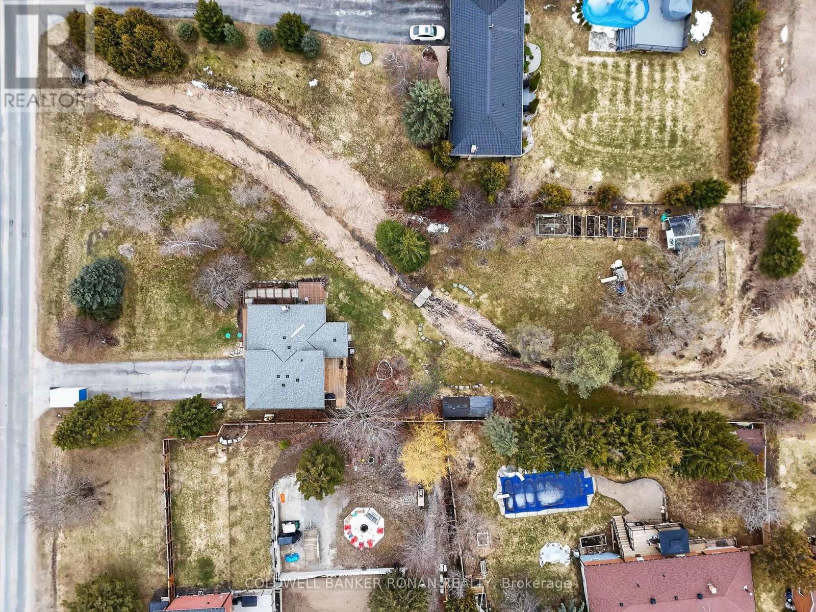 10 Catherine Street, Adjala-Tosorontio, Ontario  L0G 1L0 - Photo 36 - N12930922