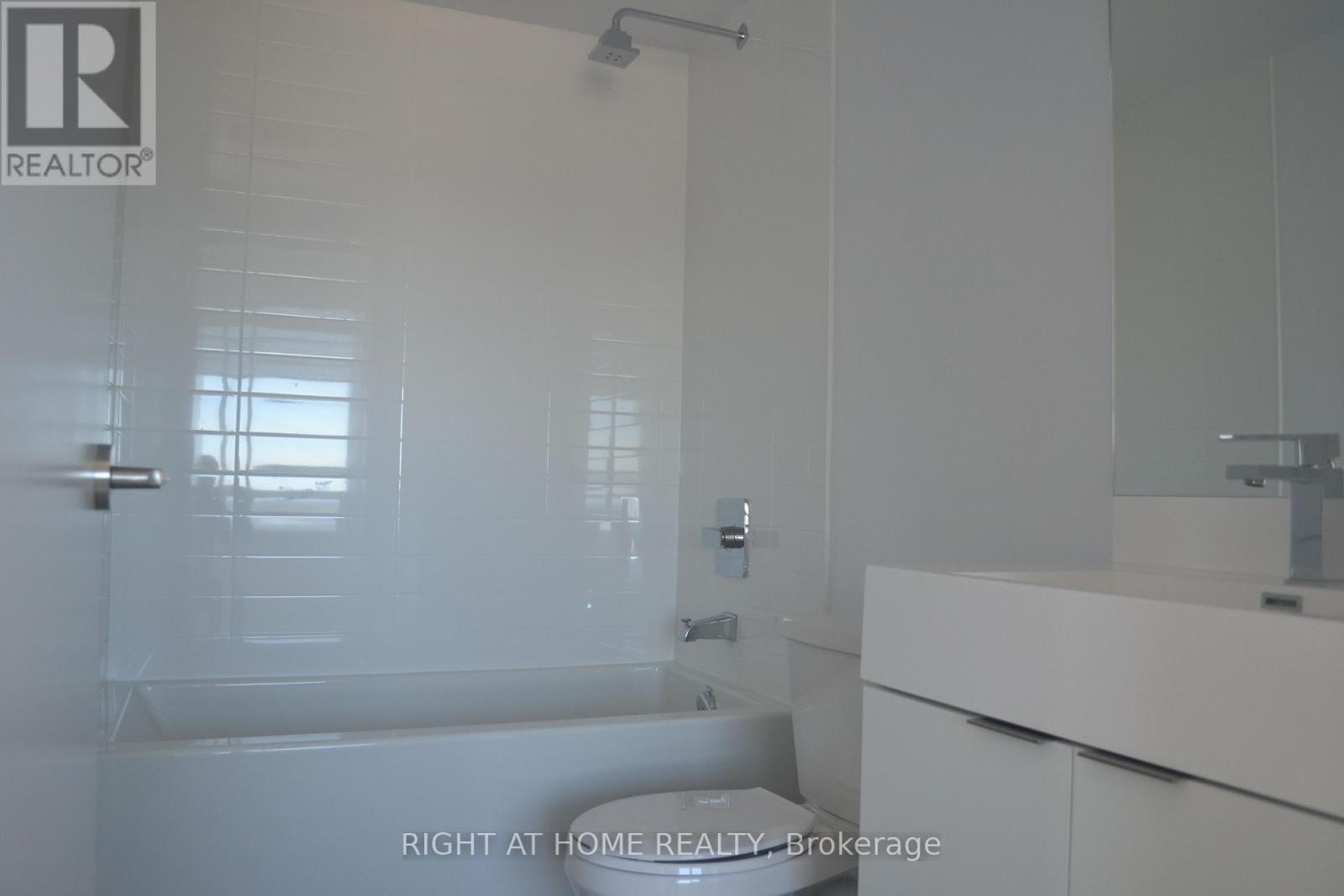 2109 - 20 Thomas Riley Road, Toronto, Ontario  M9B 0C3 - Photo 6 - W13139028
