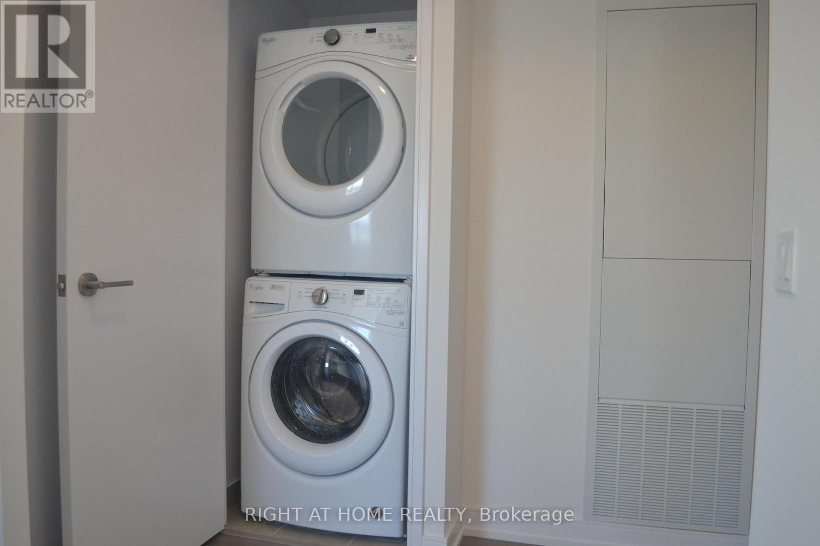 2109 - 20 Thomas Riley Road, Toronto, Ontario  M9B 0C3 - Photo 9 - W13139028