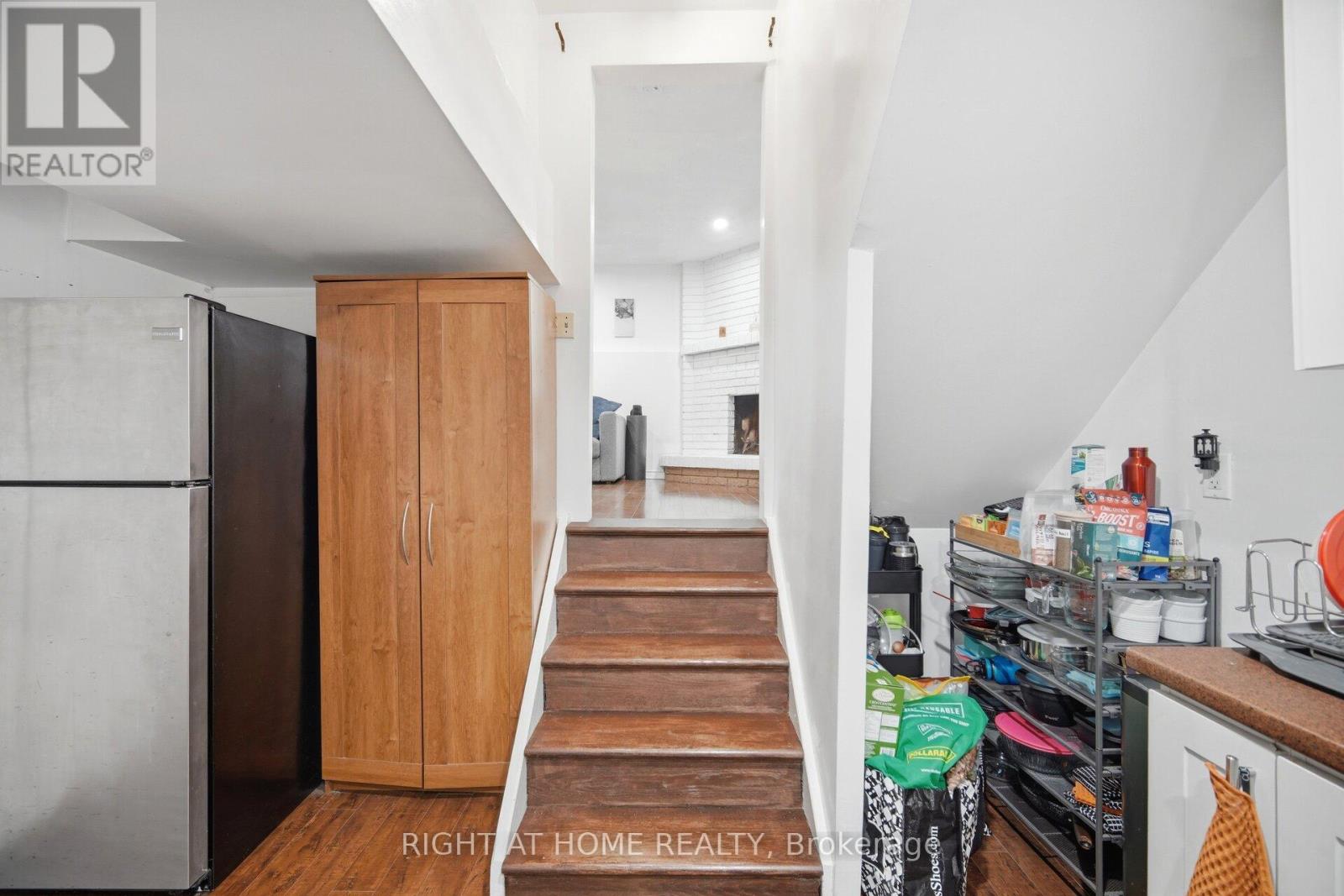 18 Mercedes Drive, Toronto, Ontario  M9V 4T5 - Photo 40 - W13139062