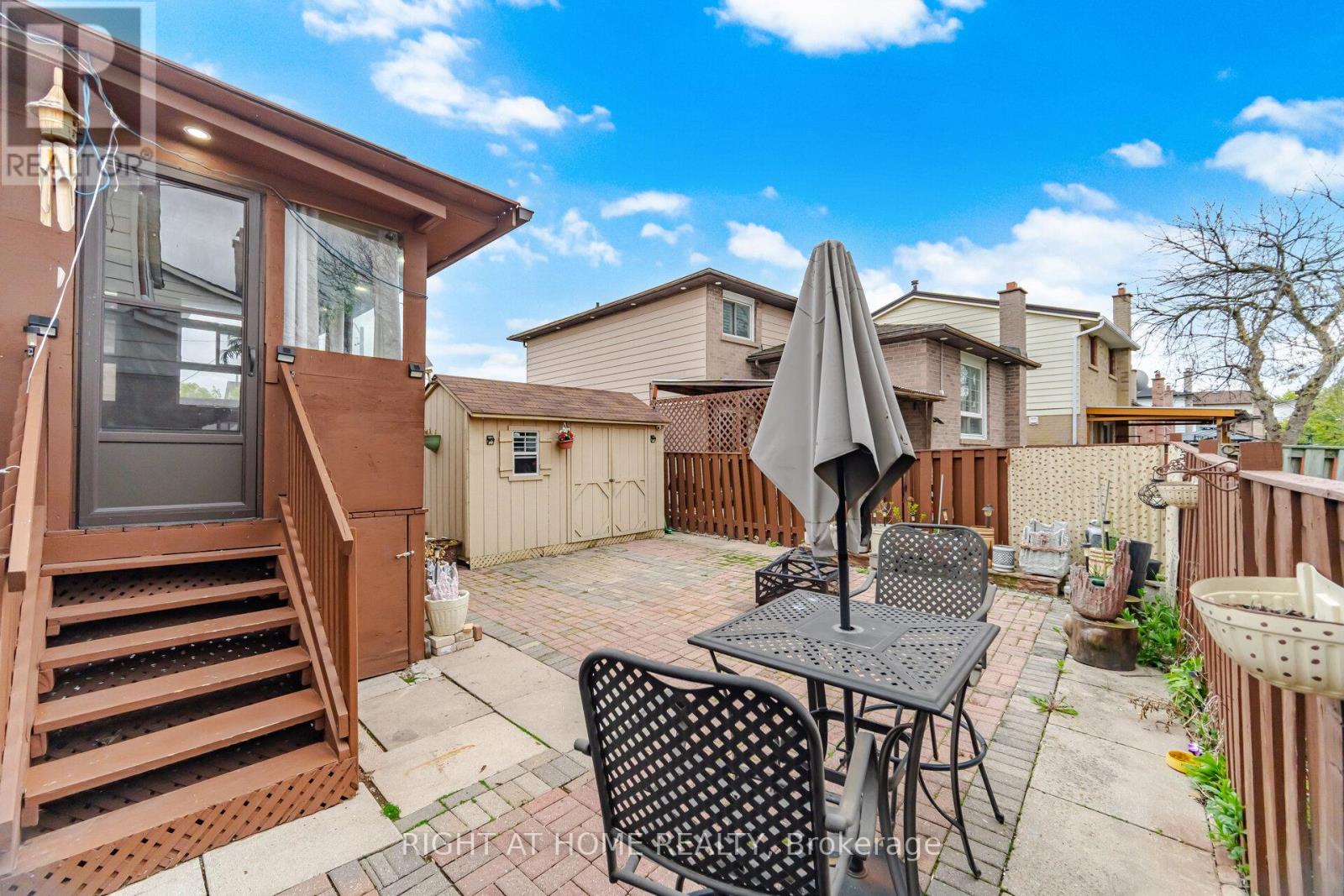 18 Mercedes Drive, Toronto, Ontario  M9V 4T5 - Photo 48 - W13139062
