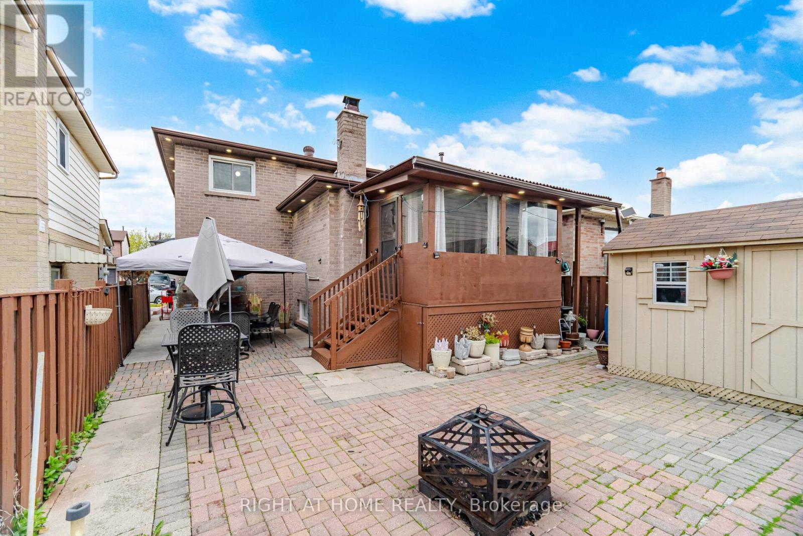 18 Mercedes Drive, Toronto, Ontario  M9V 4T5 - Photo 50 - W13139062