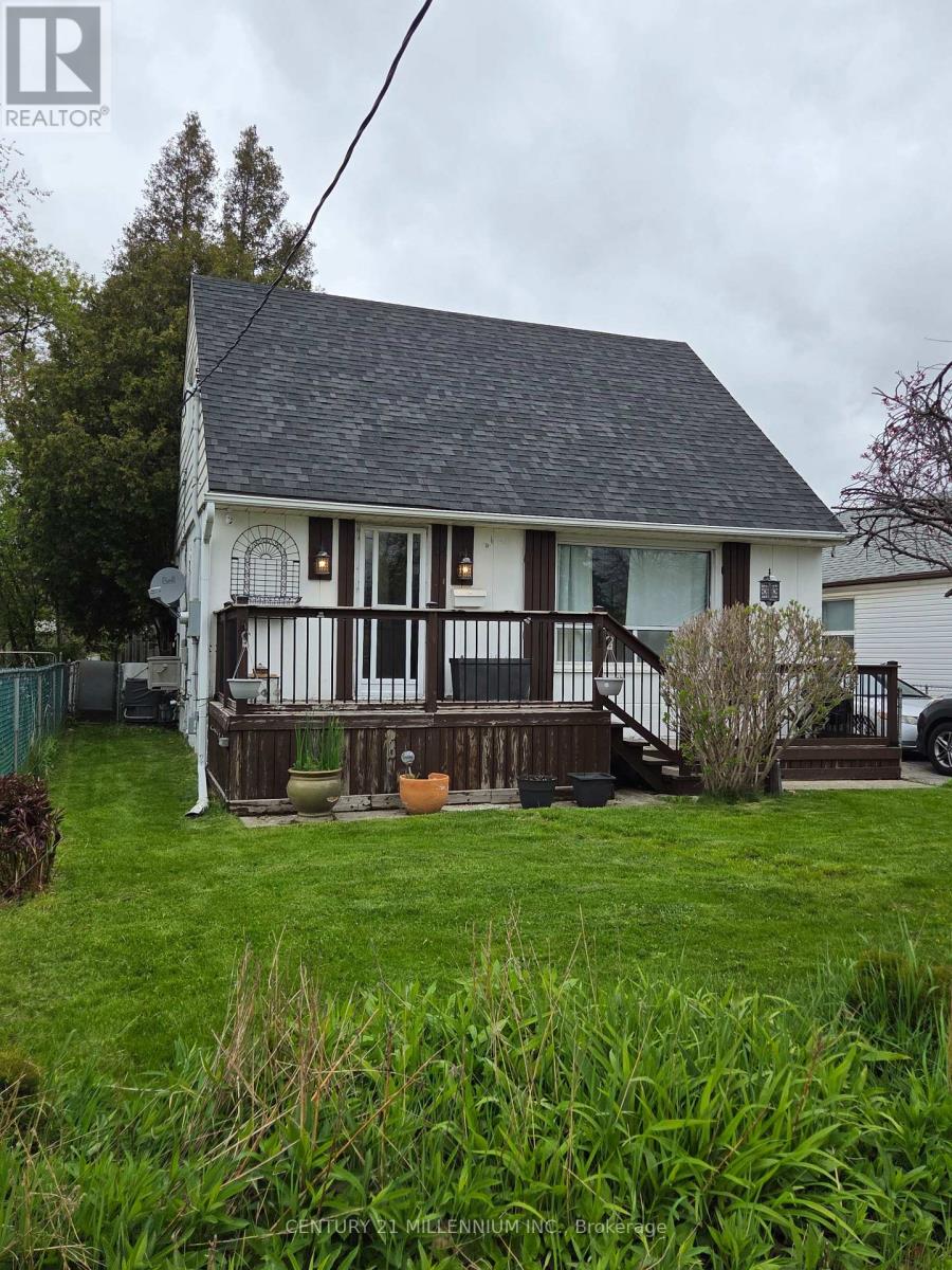 24 Densmore Avenue, Toronto, Ontario  M9W 1V2 - Photo 2 - W13139066