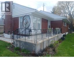 2218 IRIS STREET, Ottawa, Ontario