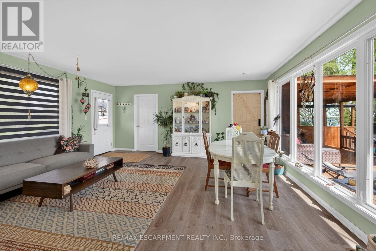 16 Wilcox Drive, Haldimand, Ontario  N0A 1L0 - Photo 14 - X12932124