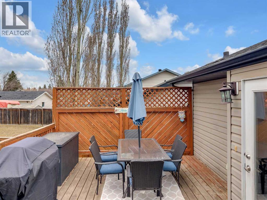 26 Mckinlay Crescent, Lacombe, Alberta  T4L 2L4 - Photo 32 - A2302509