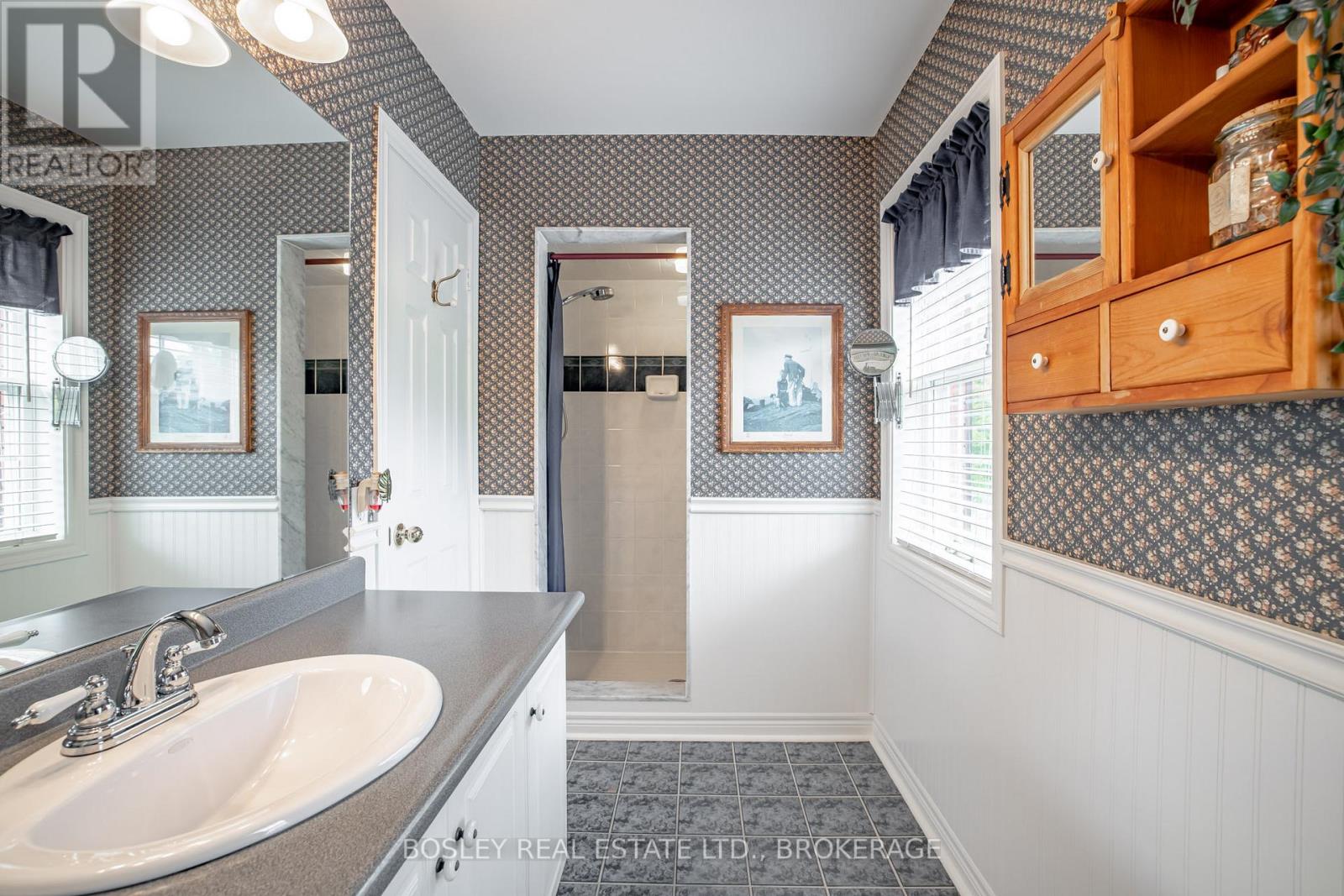 20 Robertson Road, Niagara-On-The-Lake, Ontario  L0S 1J0 - Photo 26 - X12965090