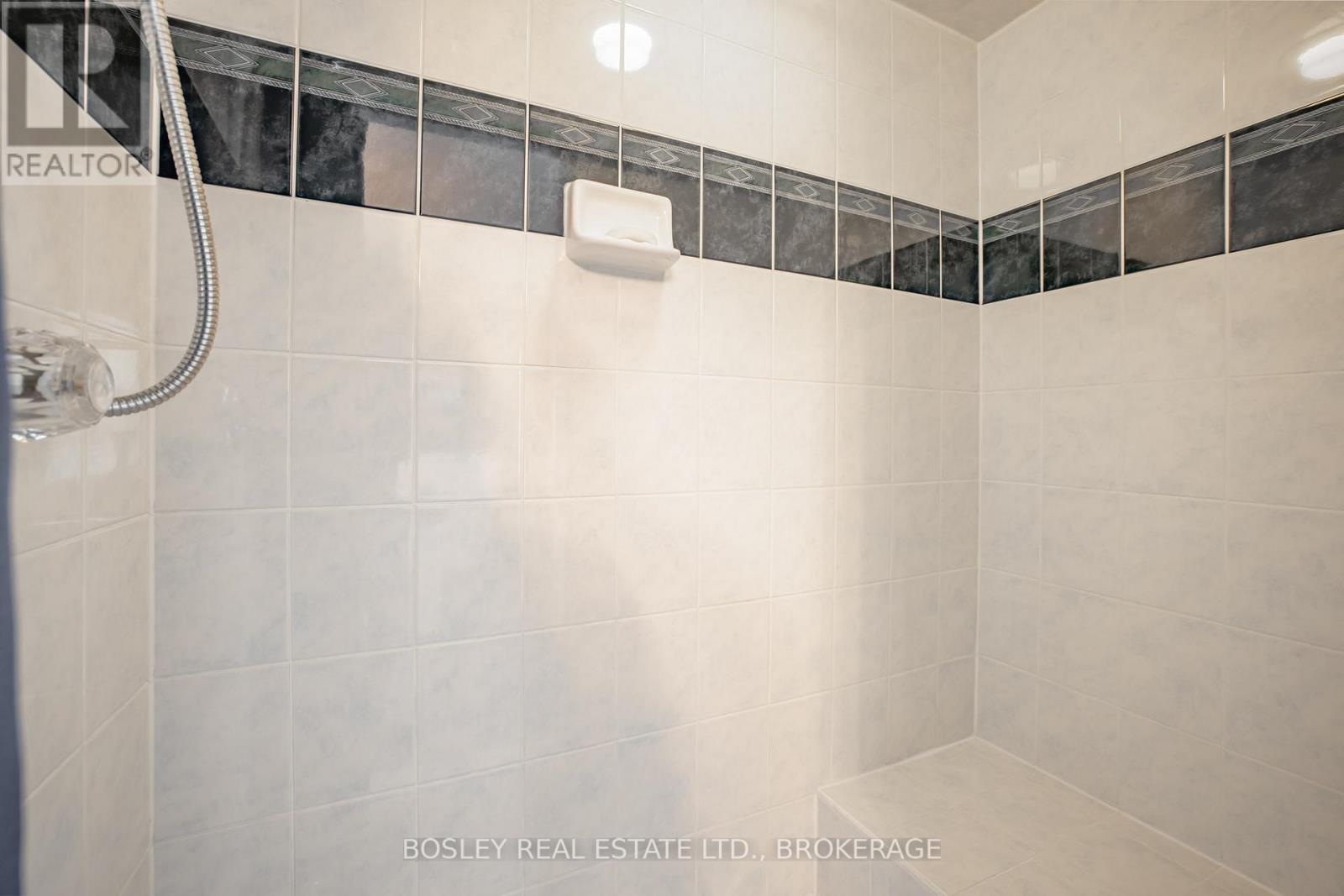 20 Robertson Road, Niagara-On-The-Lake, Ontario  L0S 1J0 - Photo 25 - X12965090